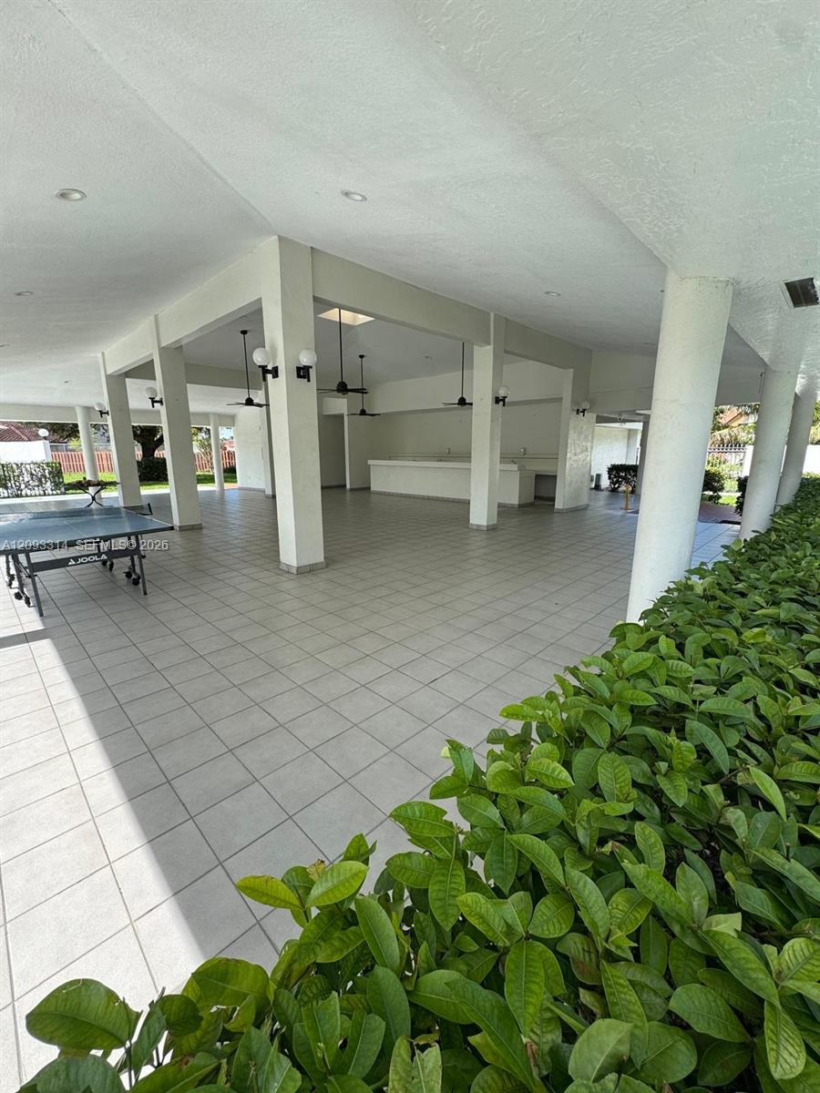 A12093314 Property Photo 23