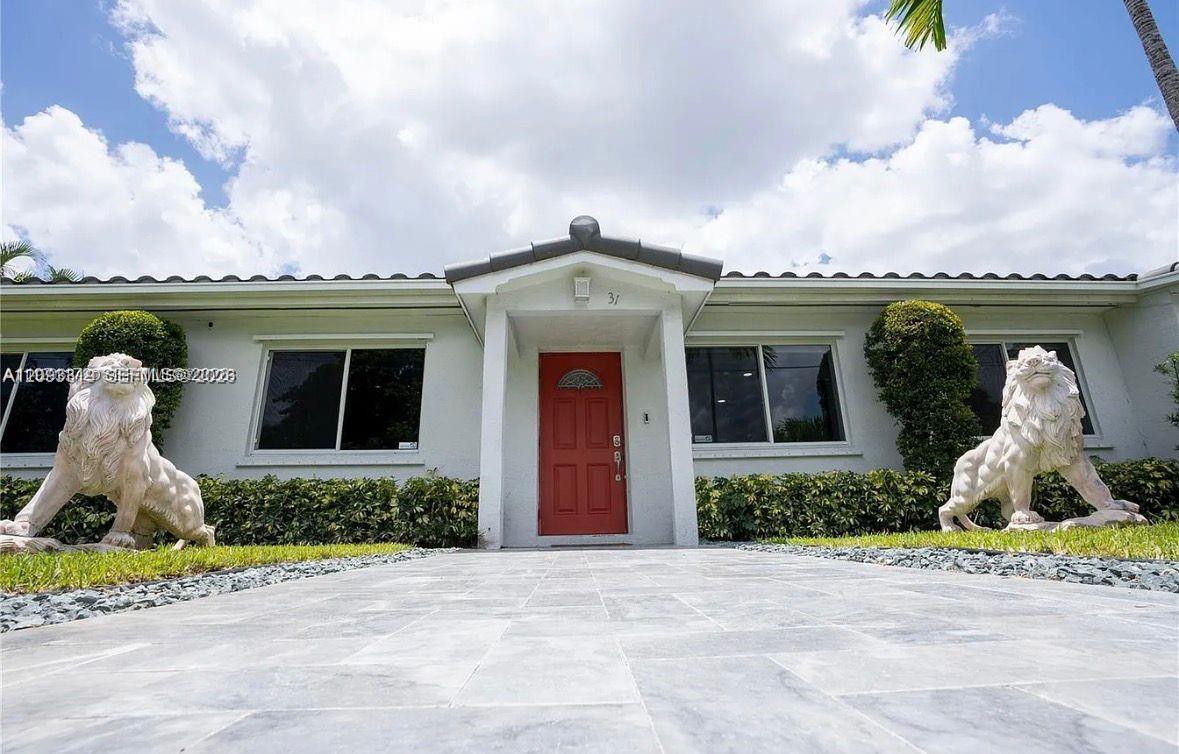 A12093319 Property Photo 2