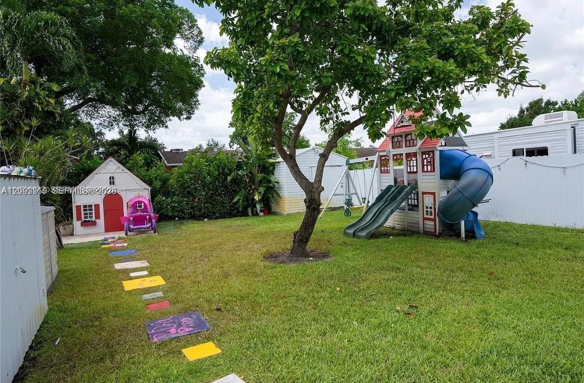 A12093319 Property Photo 7