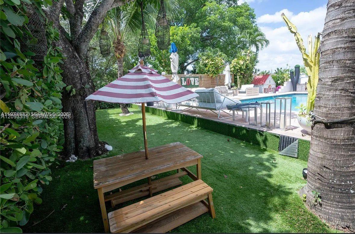 A12093319 Property Photo 12