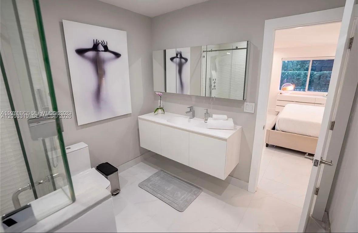 A12093319 Property Photo 22