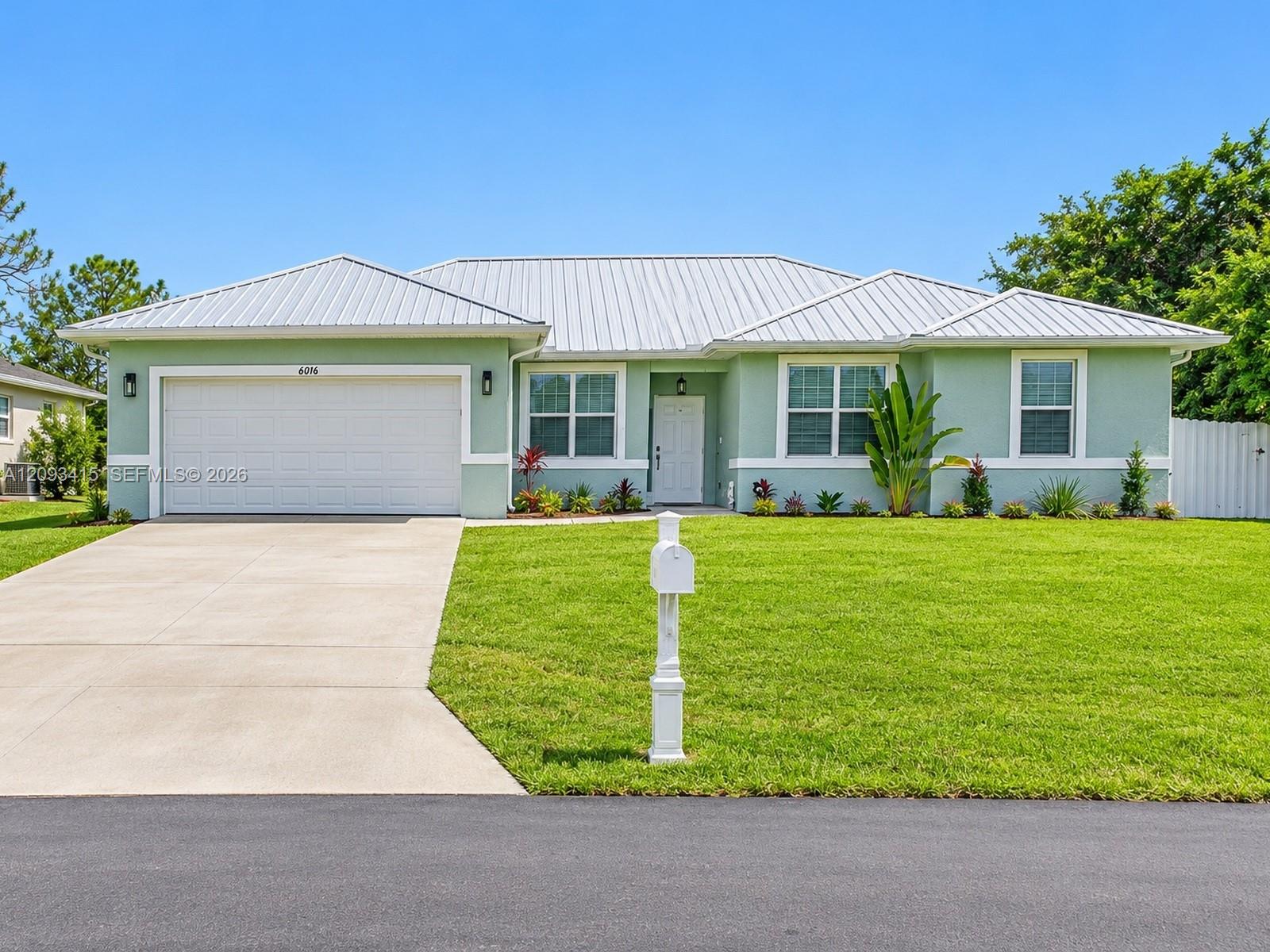 6016 W Joy Court Property Photo 1