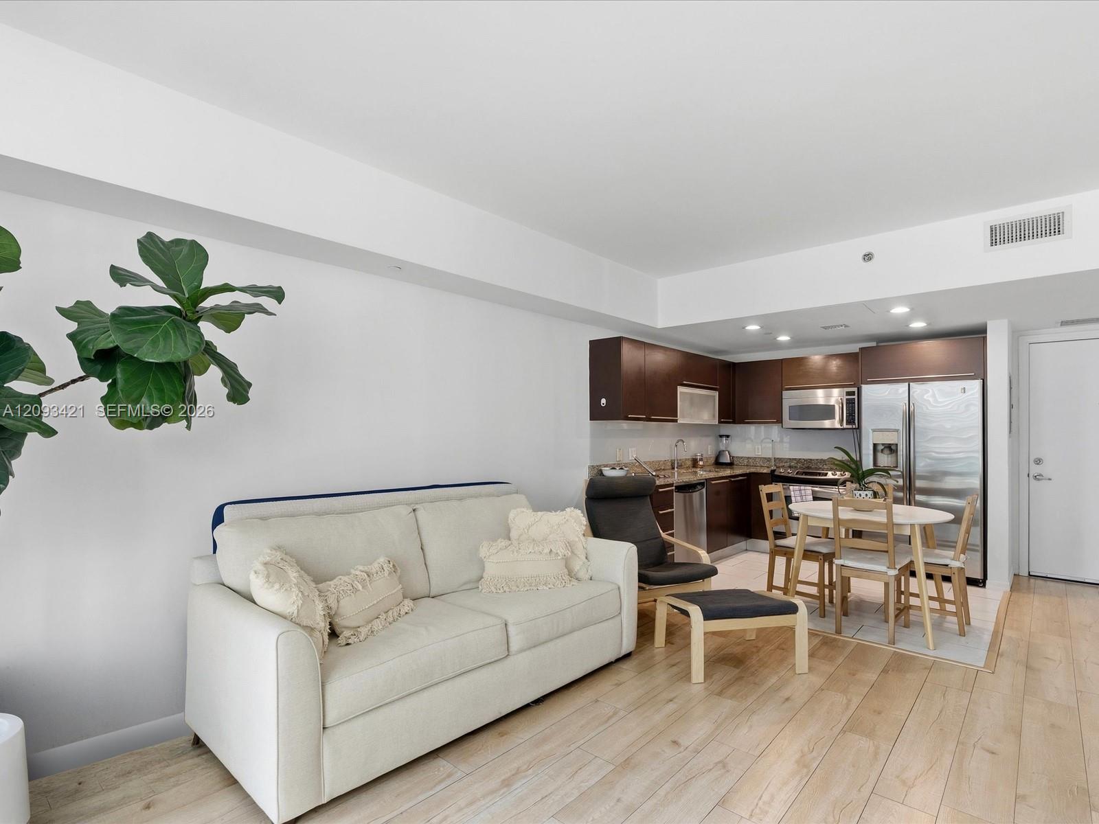 950 Brickell Bay Drive 1208 Property Photo 9