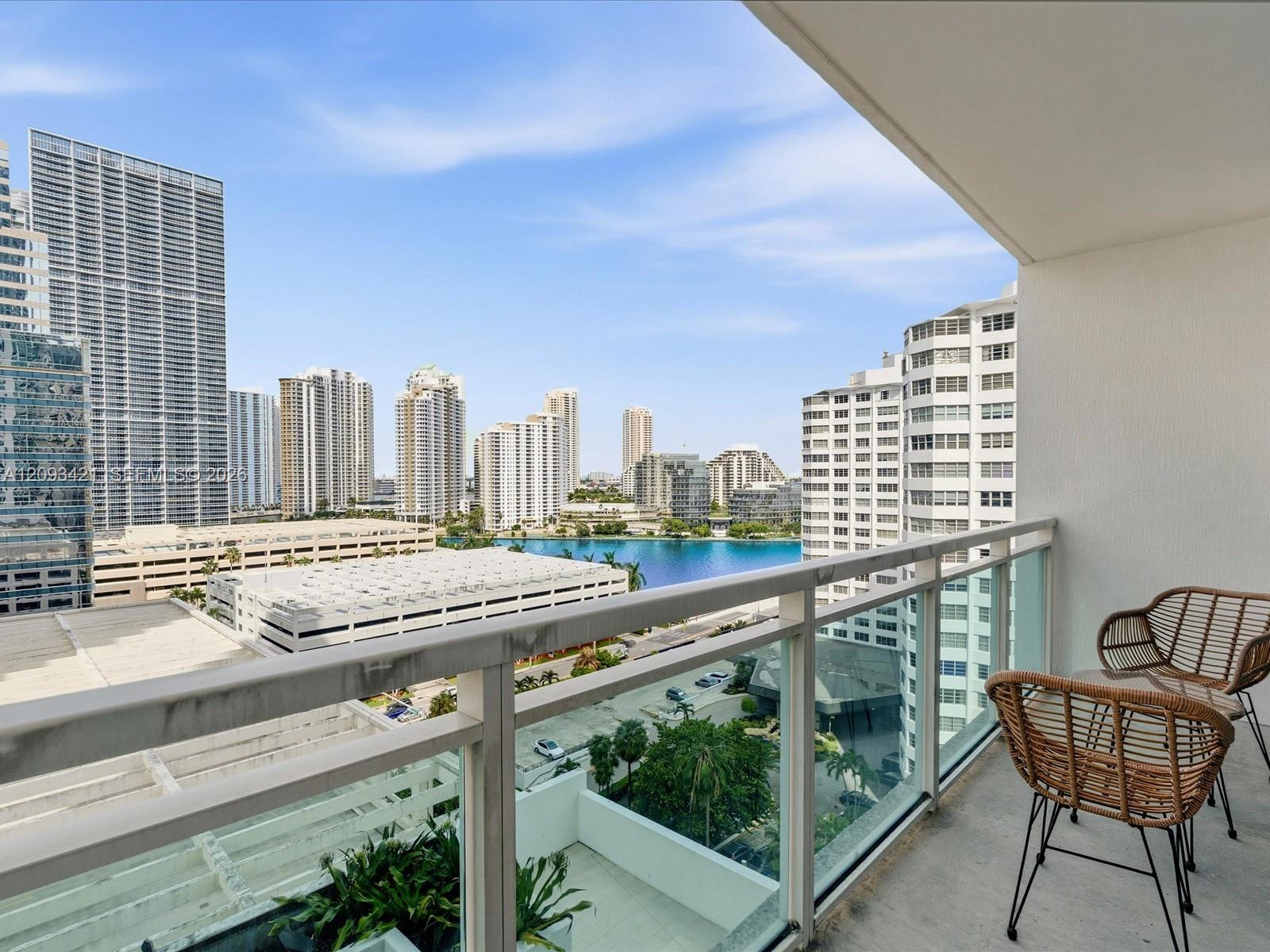 950 Brickell Bay Drive 1208 Property Photo 20