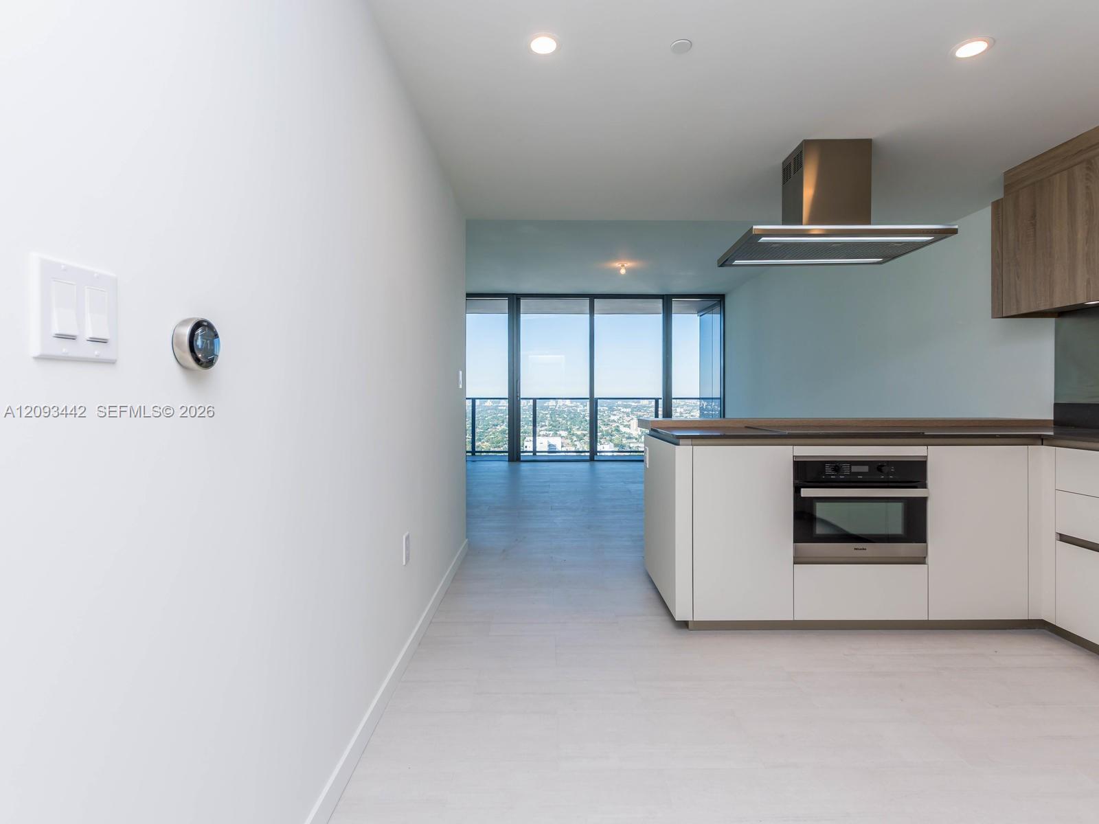 1000 Brickell Plaza 4104 Property Photo 4