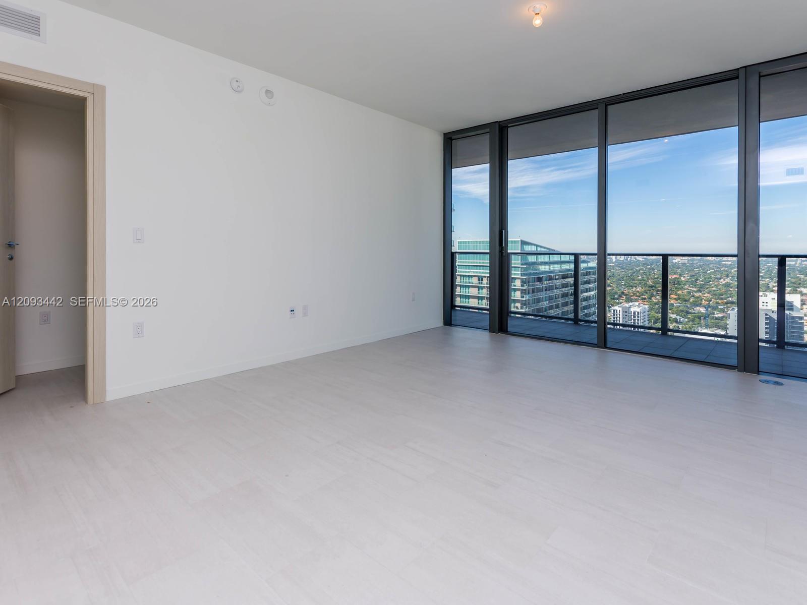 1000 Brickell Plaza 4104 Property Photo 8