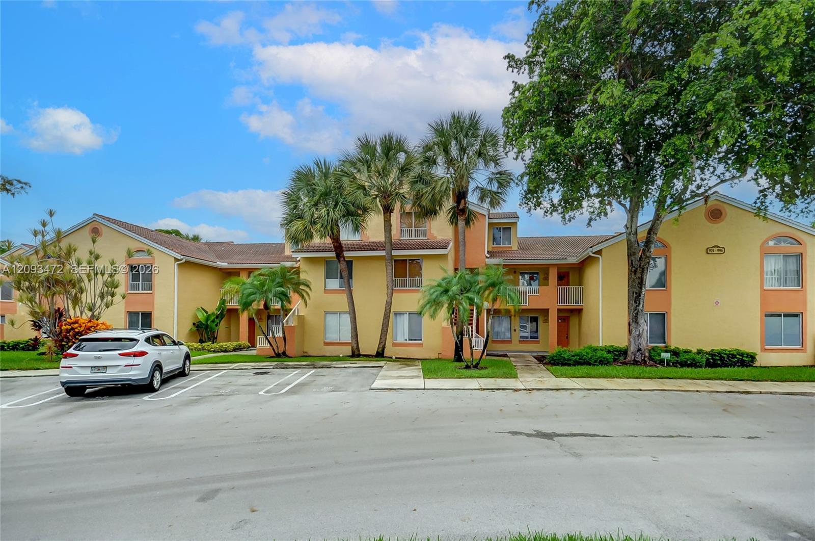 A12093472 Property Photo 1