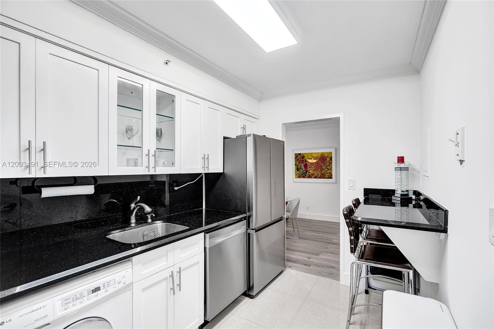 2501 S Ocean Drive 415 (available Now) Property Photo 11