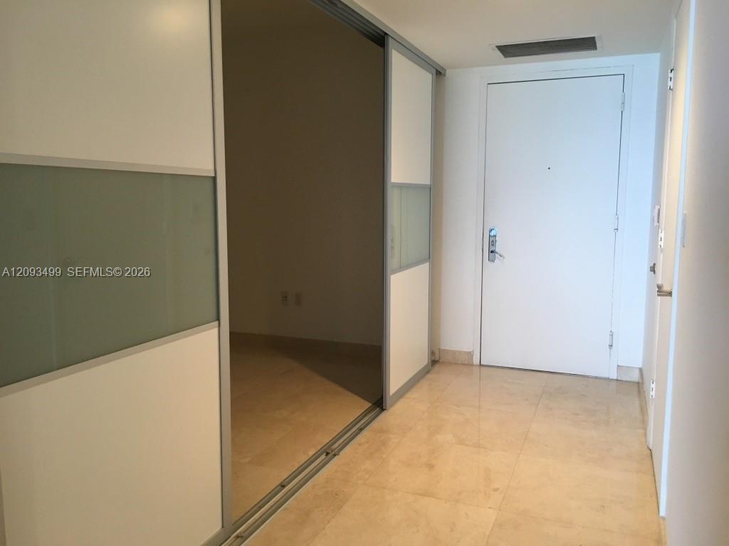 A12093499 Property Photo 12