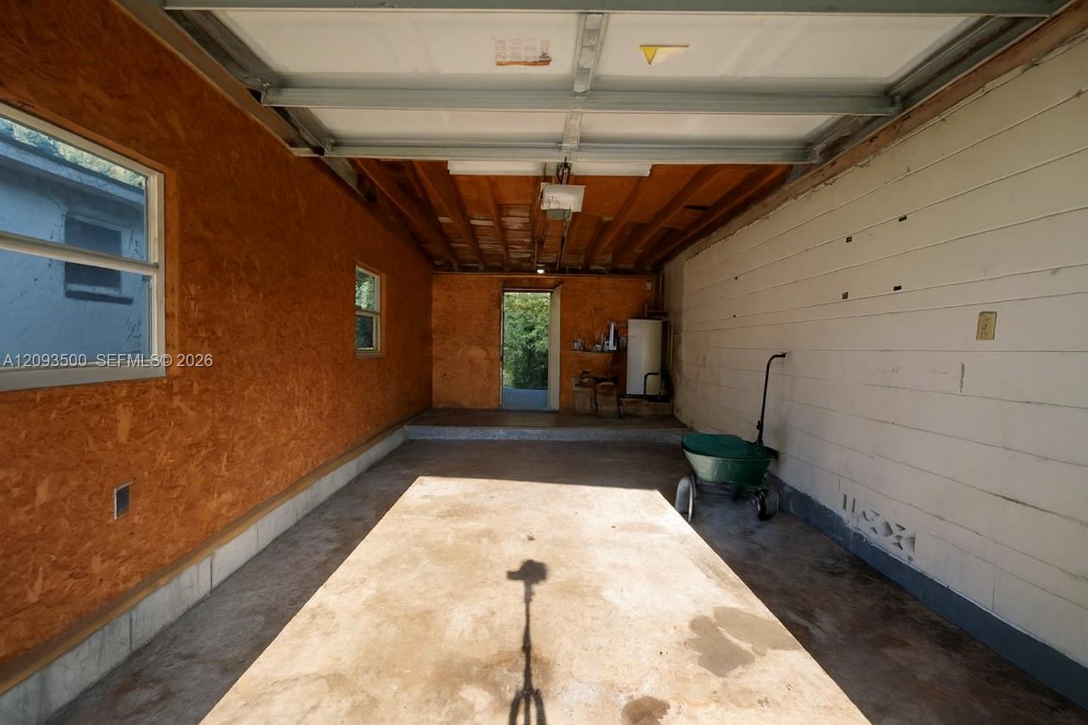 3511 Cesery Boulevard Property Photo 11