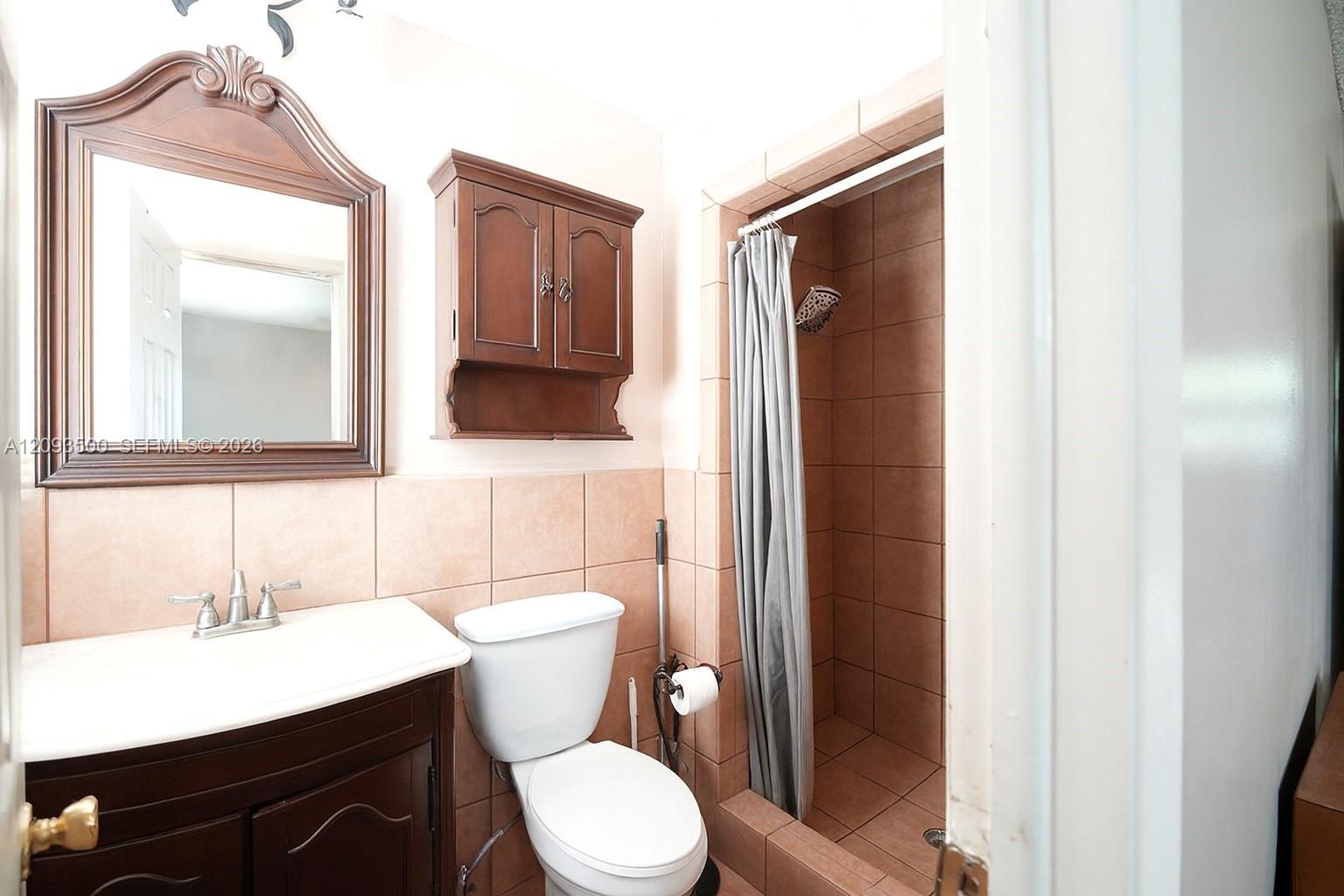 3511 Cesery Boulevard Property Photo 15