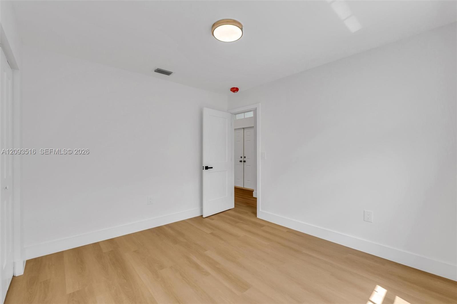 16 Gables Boulevard Property Photo 22