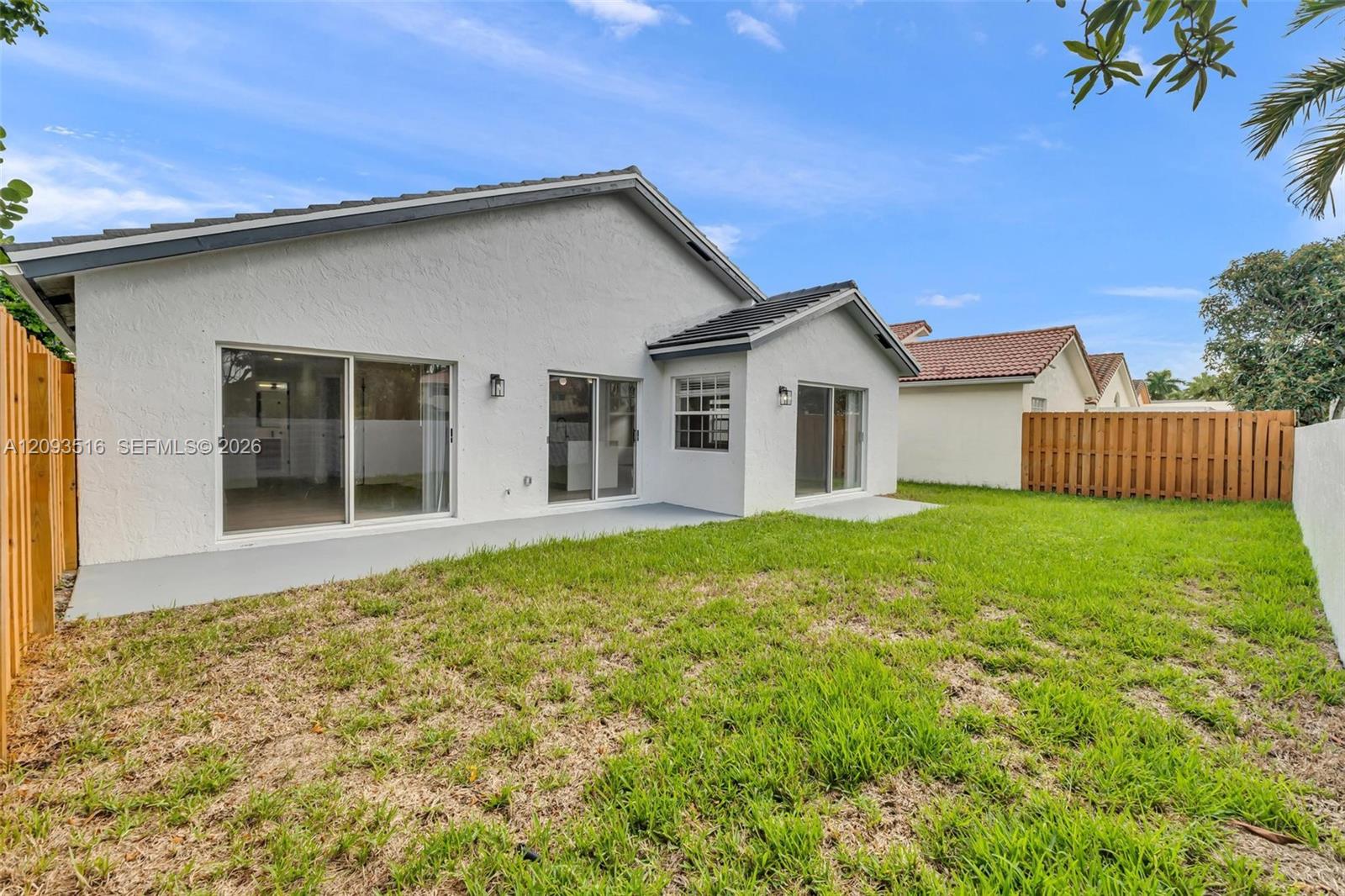 16 Gables Boulevard Property Photo 38