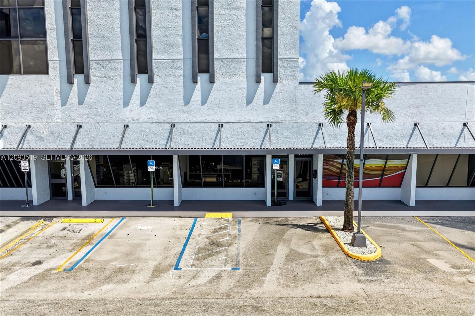 A12093519 Property Photo 1