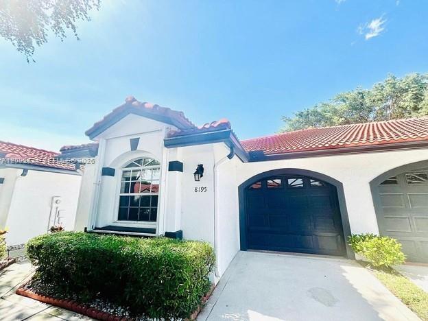8195 Via Bella Property Photo 1