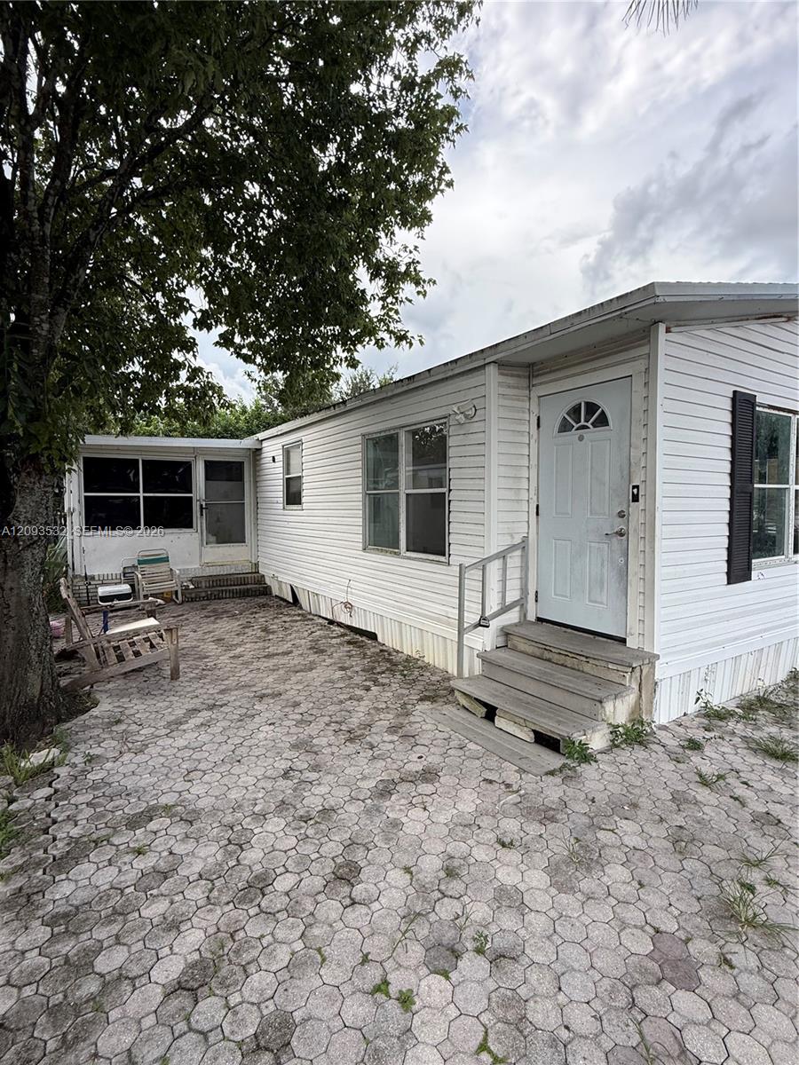 1531 Drexel Road Property Photo 1