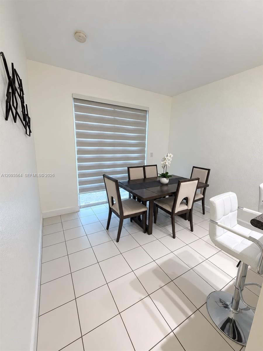 7050 Nw 177th Street 108-11 Property Photo 6