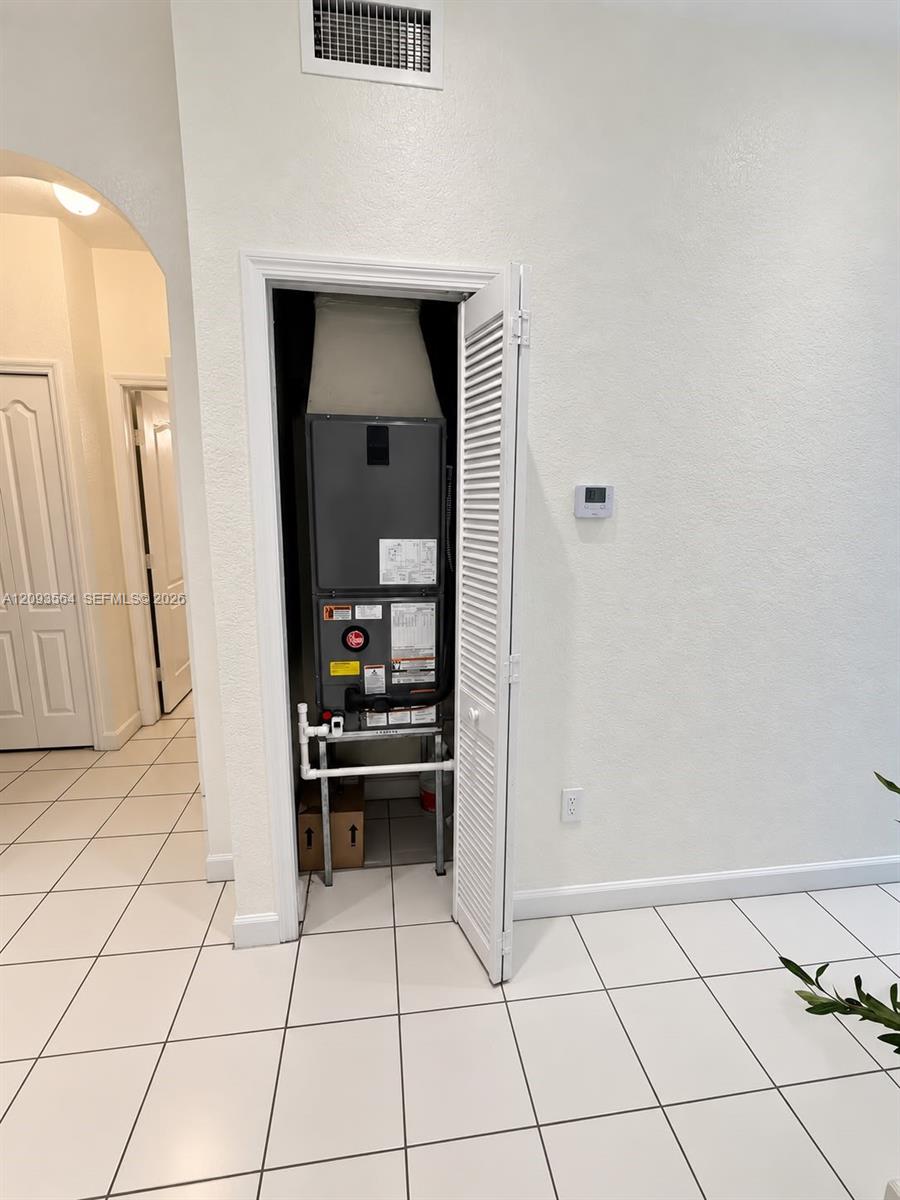 7050 Nw 177th Street 108-11 Property Photo 17