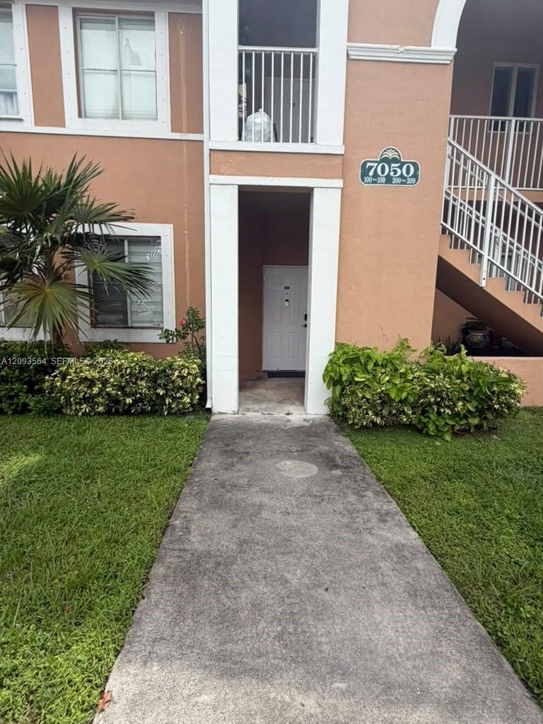 7050 Nw 177th Street 108-11 Property Photo 23
