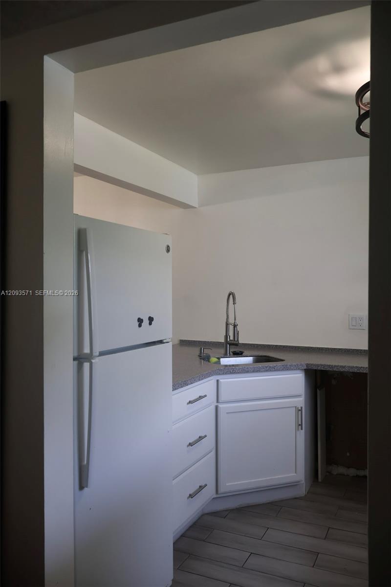 A12093571 Property Photo 2
