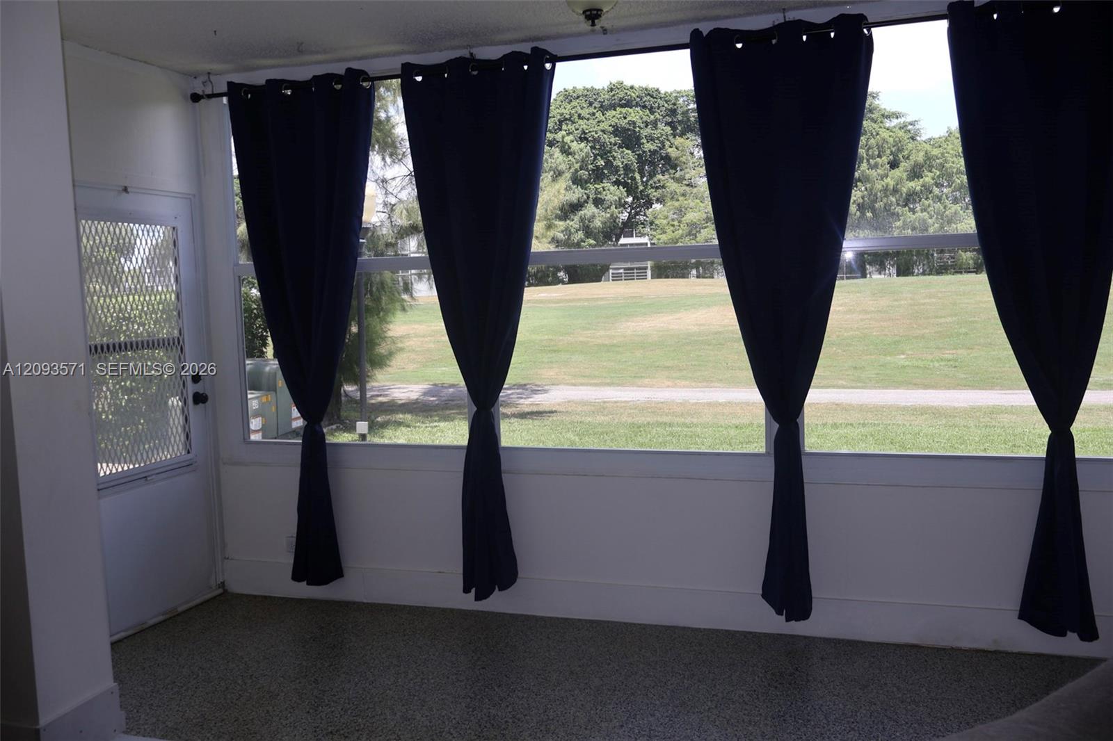 A12093571 Property Photo 9