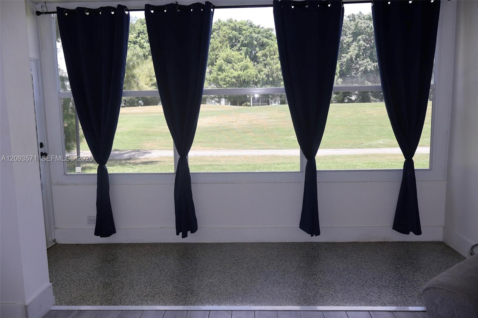 A12093571 Property Photo 10