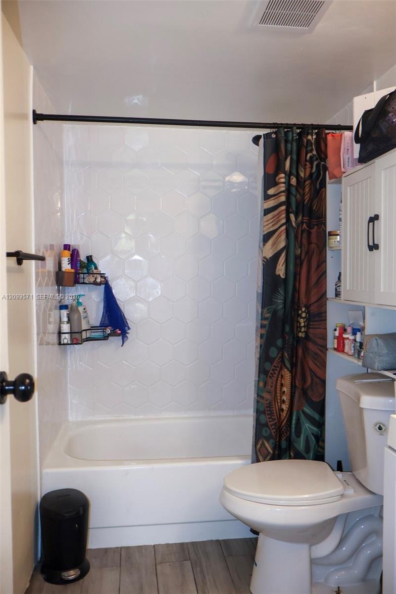 A12093571 Property Photo 13