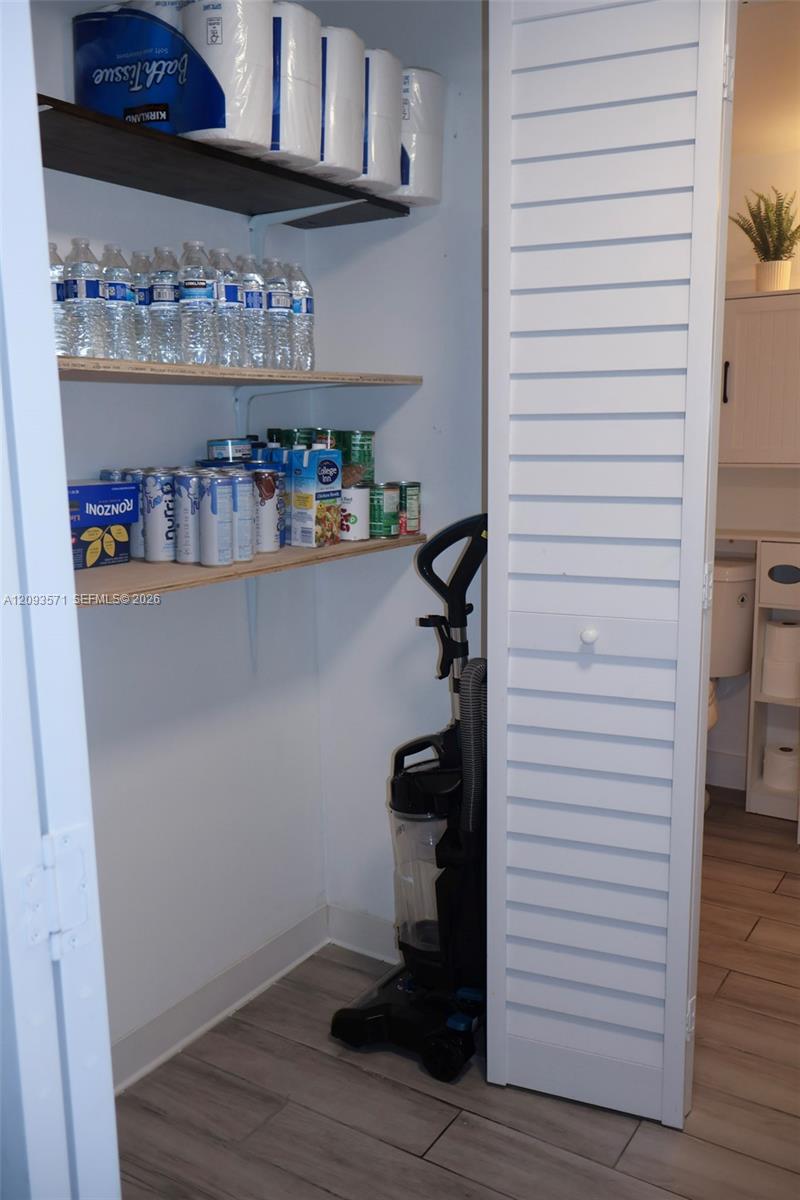 A12093571 Property Photo 18