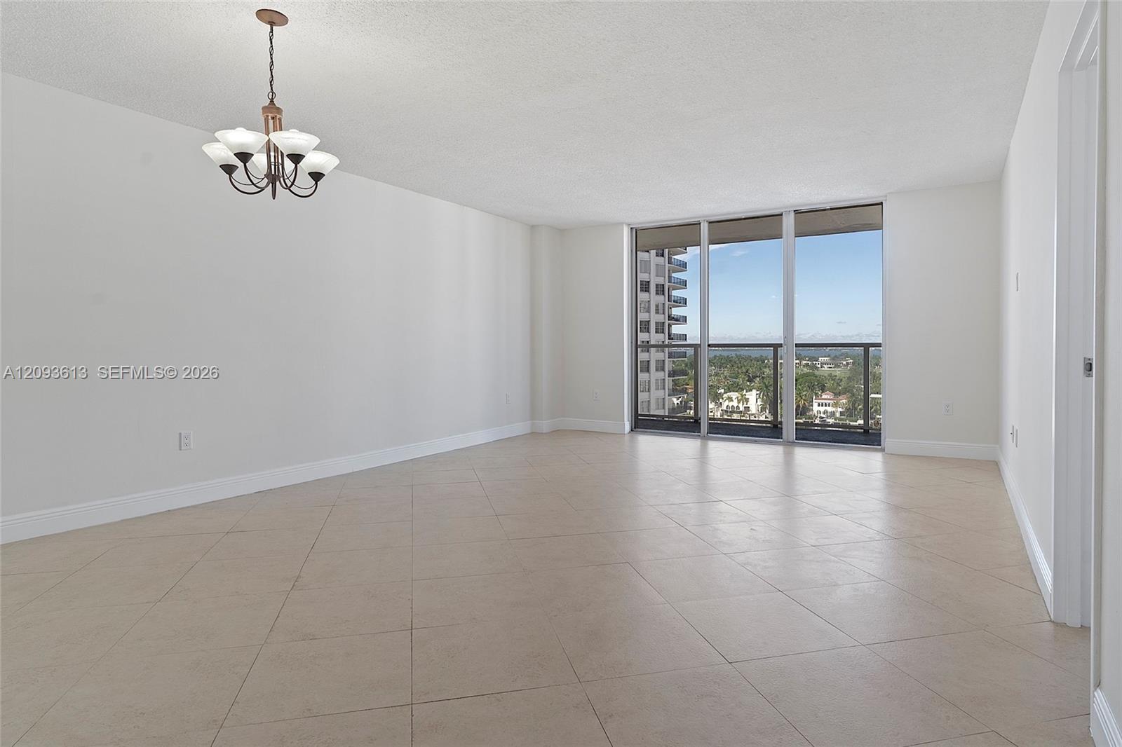 5701 Collins Avenue 1007 Property Photo 9