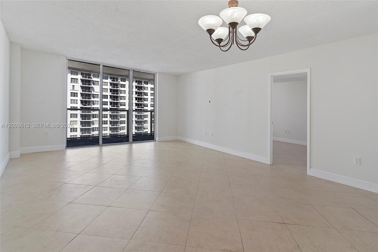 5701 Collins Avenue 1007 Property Photo 25