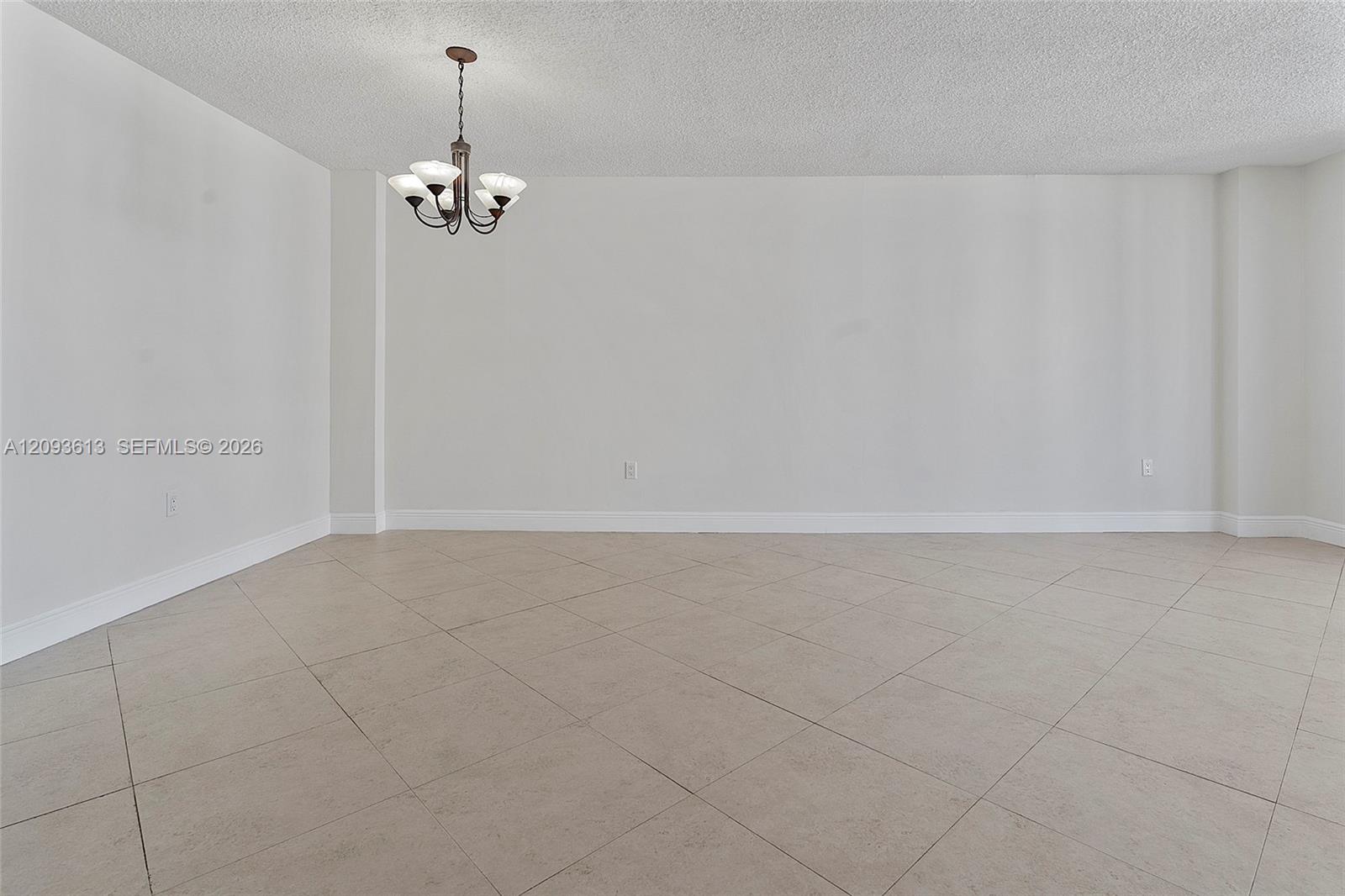 5701 Collins Avenue 1007 Property Photo 26