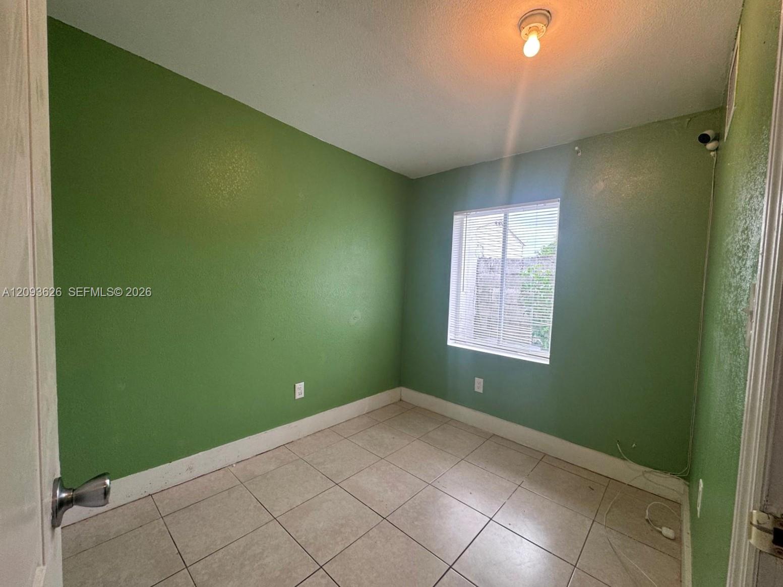 A12093626 Property Photo 8