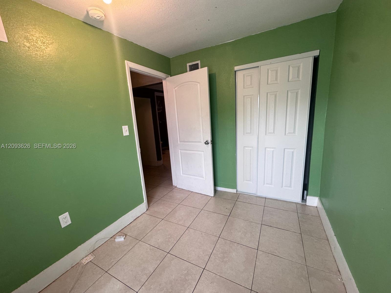 A12093626 Property Photo 9
