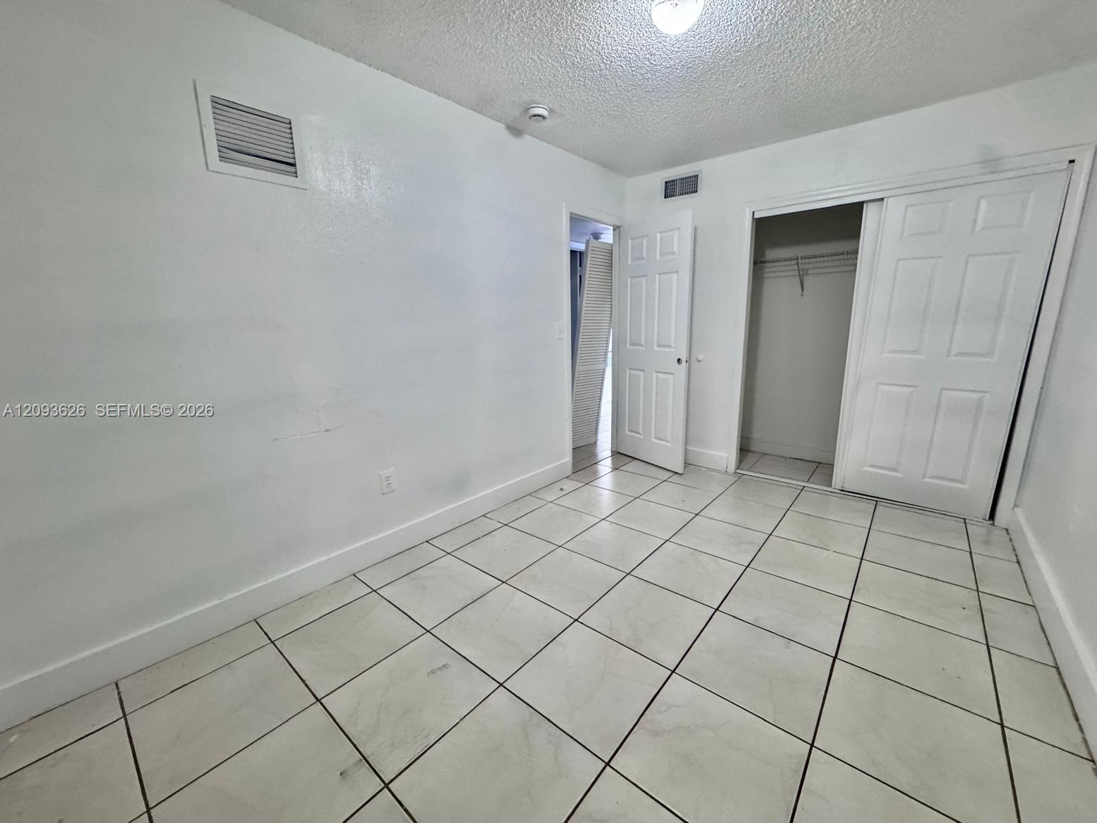 A12093626 Property Photo 10