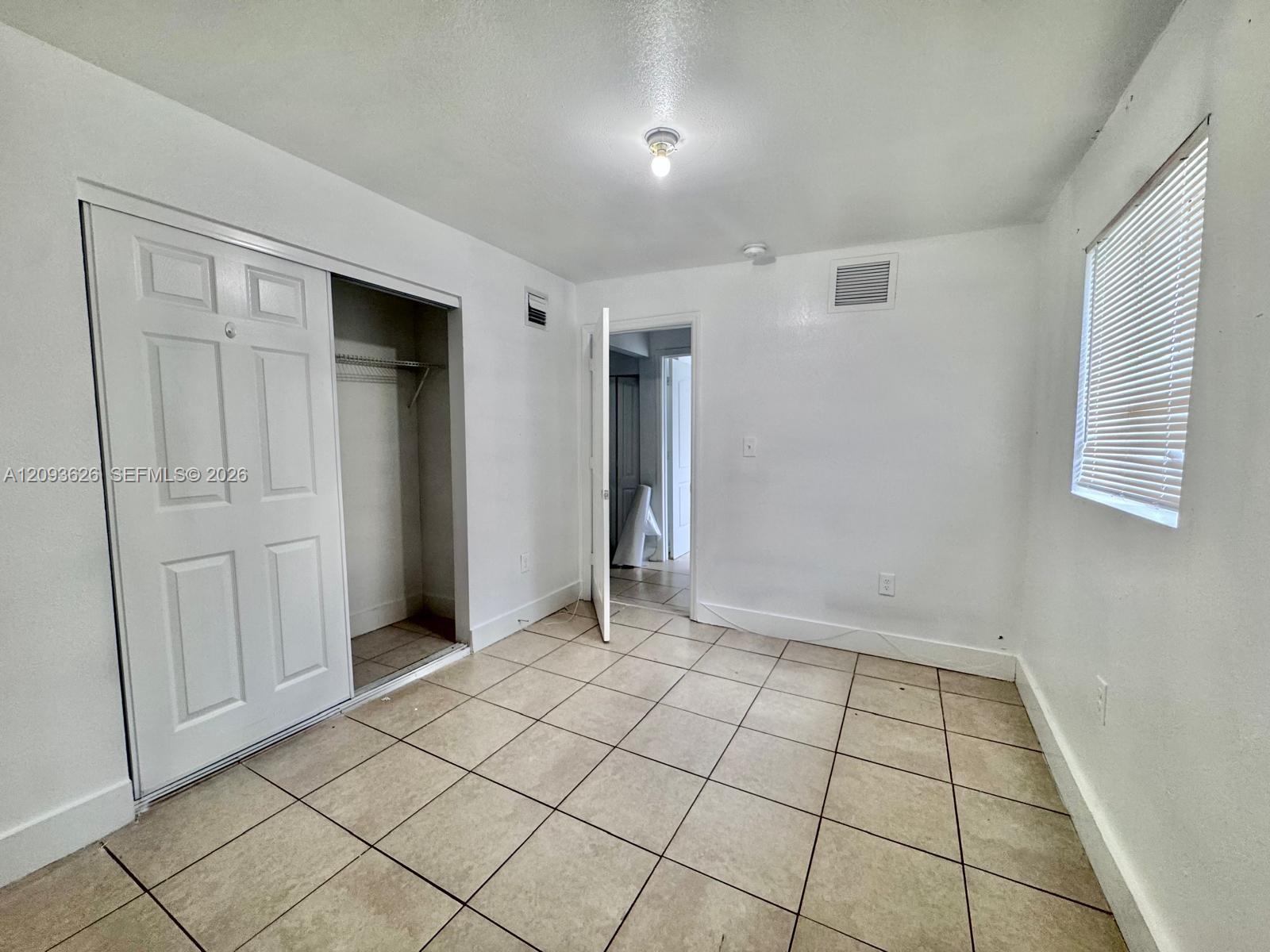 A12093626 Property Photo 13