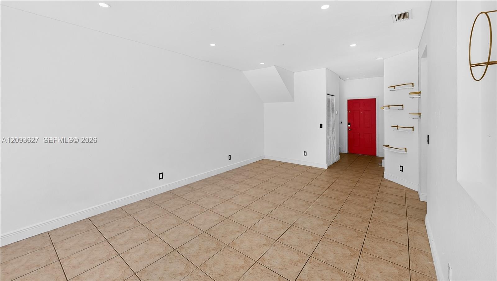 85 Sw 15th Terrace Property Photo 5