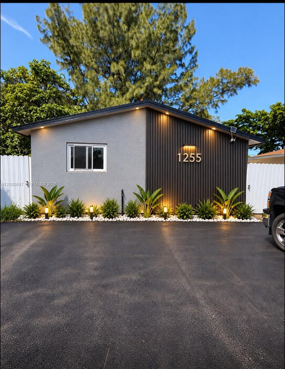 A12093647 Property Photo 1