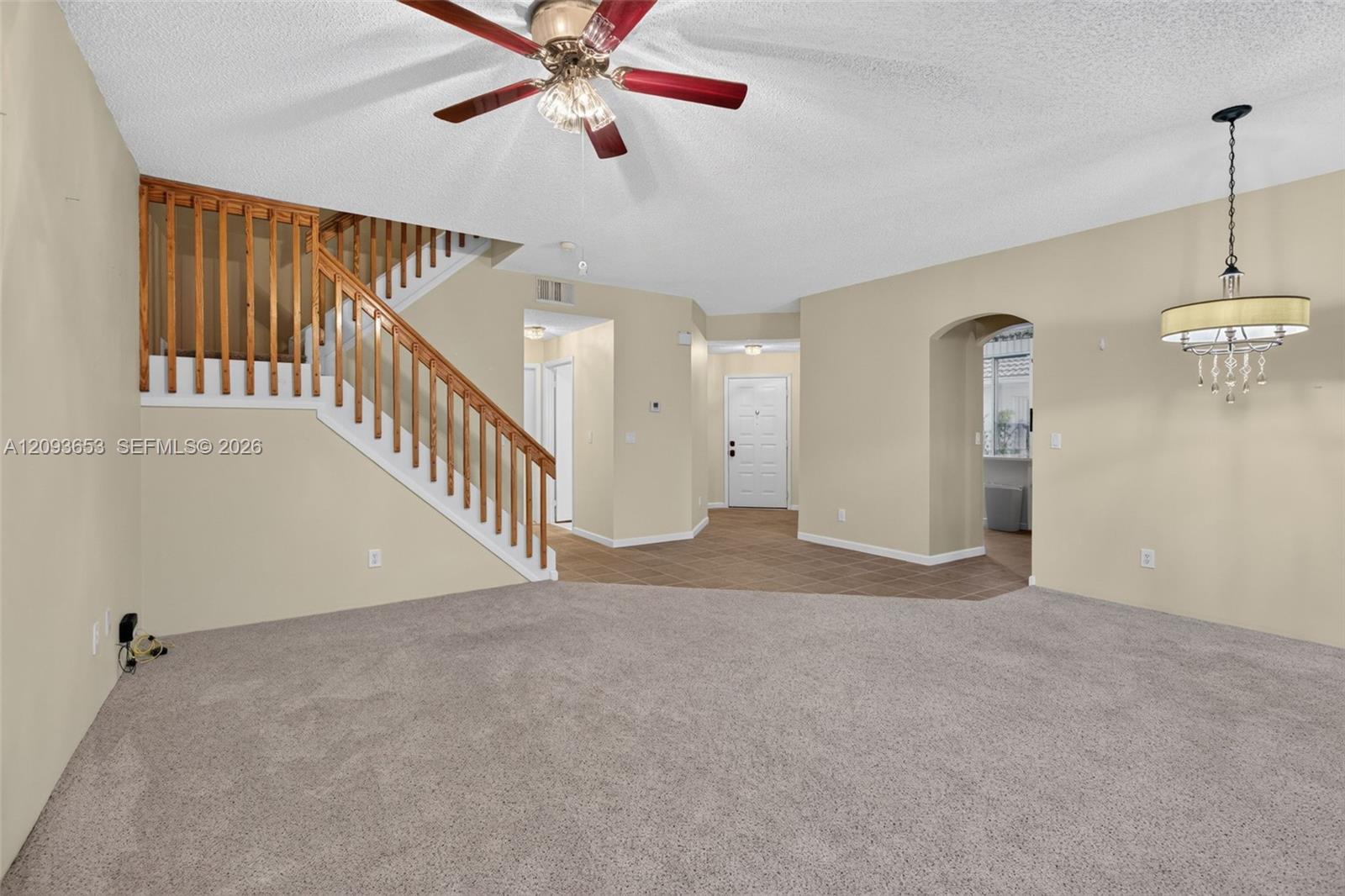 18577 Nw 19th Street Property Photo 9