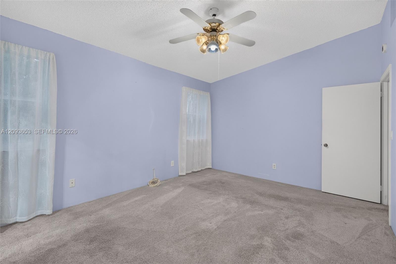 18577 Nw 19th Street Property Photo 21