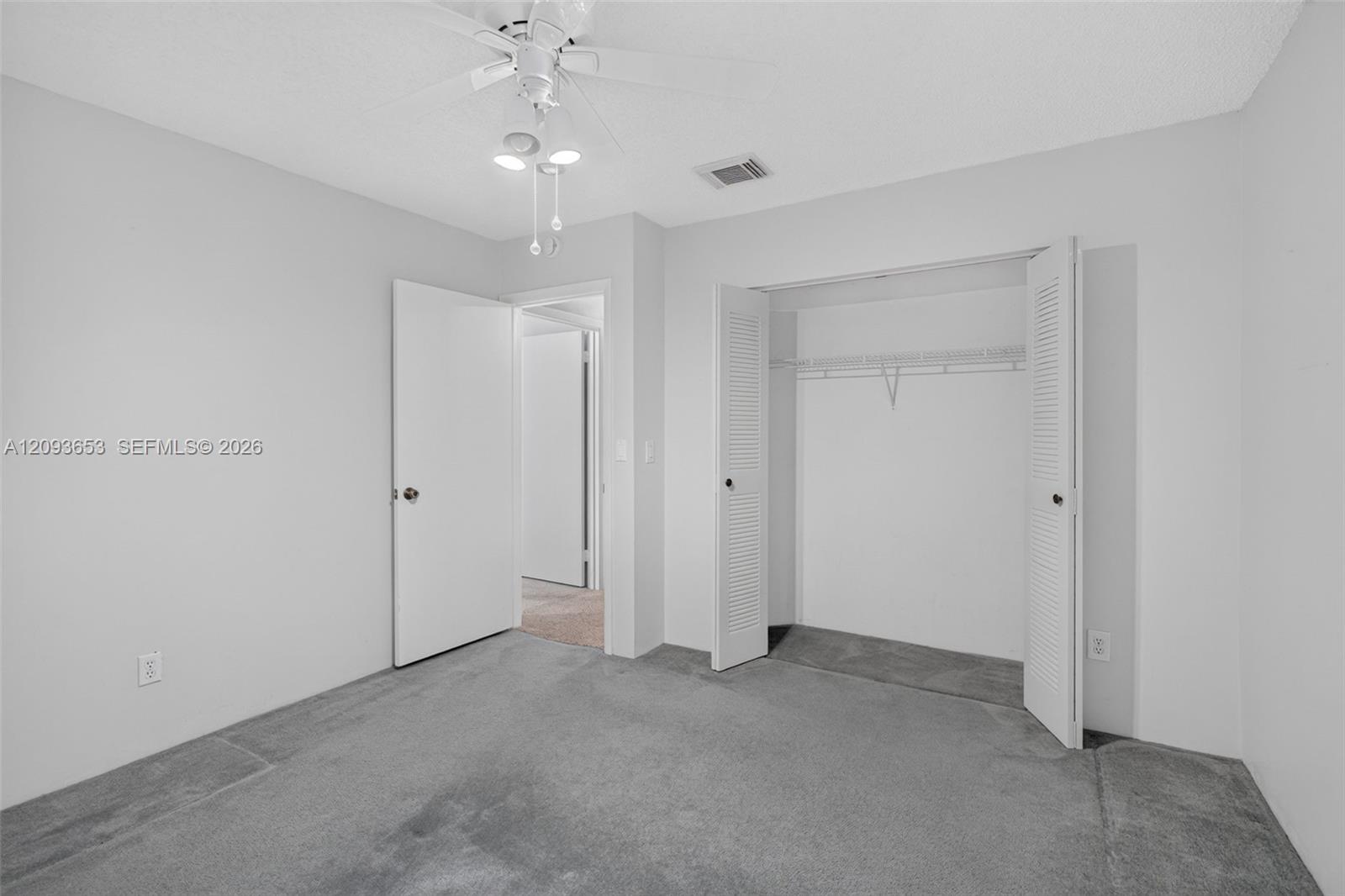 18577 Nw 19th Street Property Photo 26