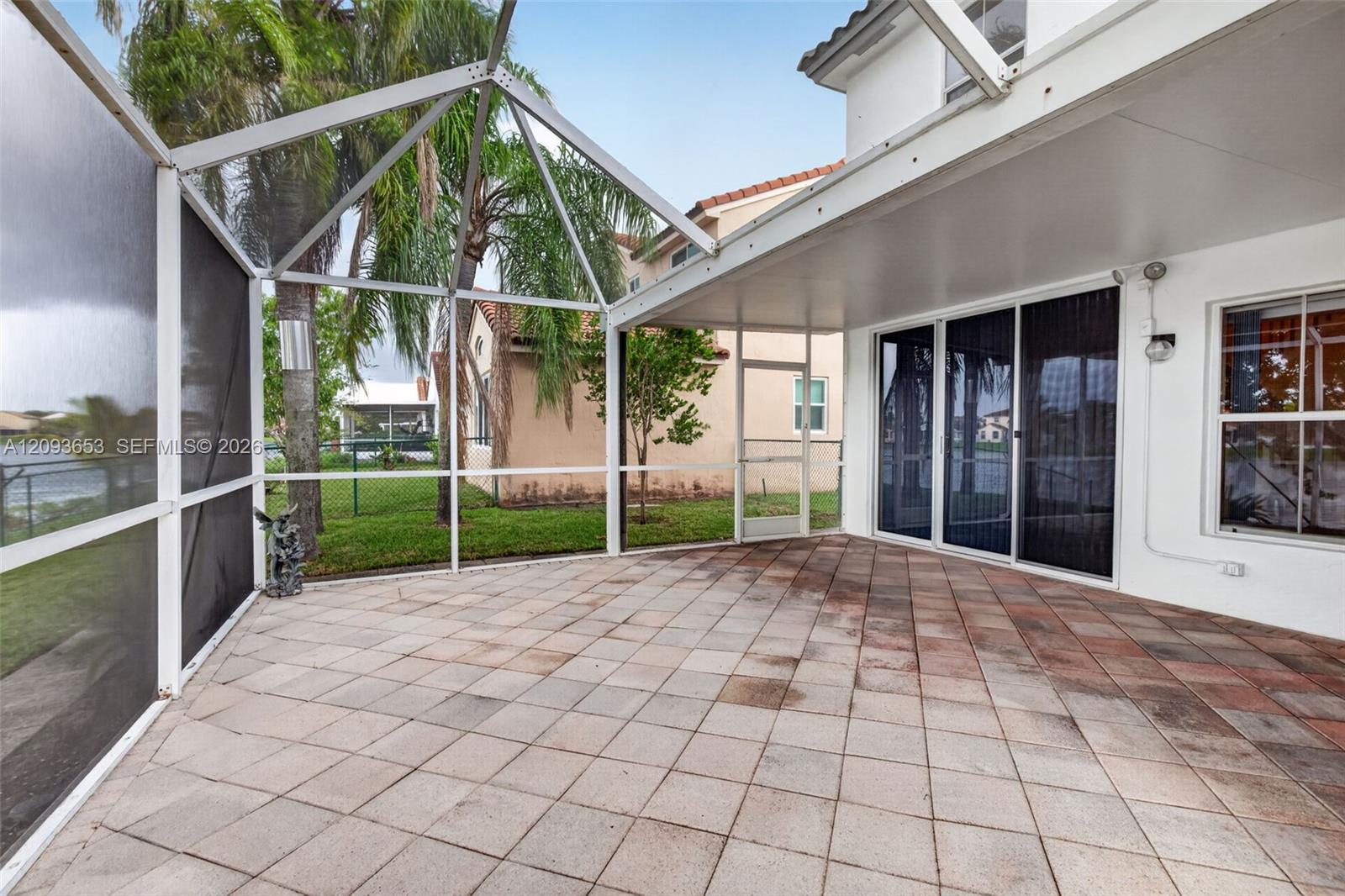 18577 Nw 19th Street Property Photo 36