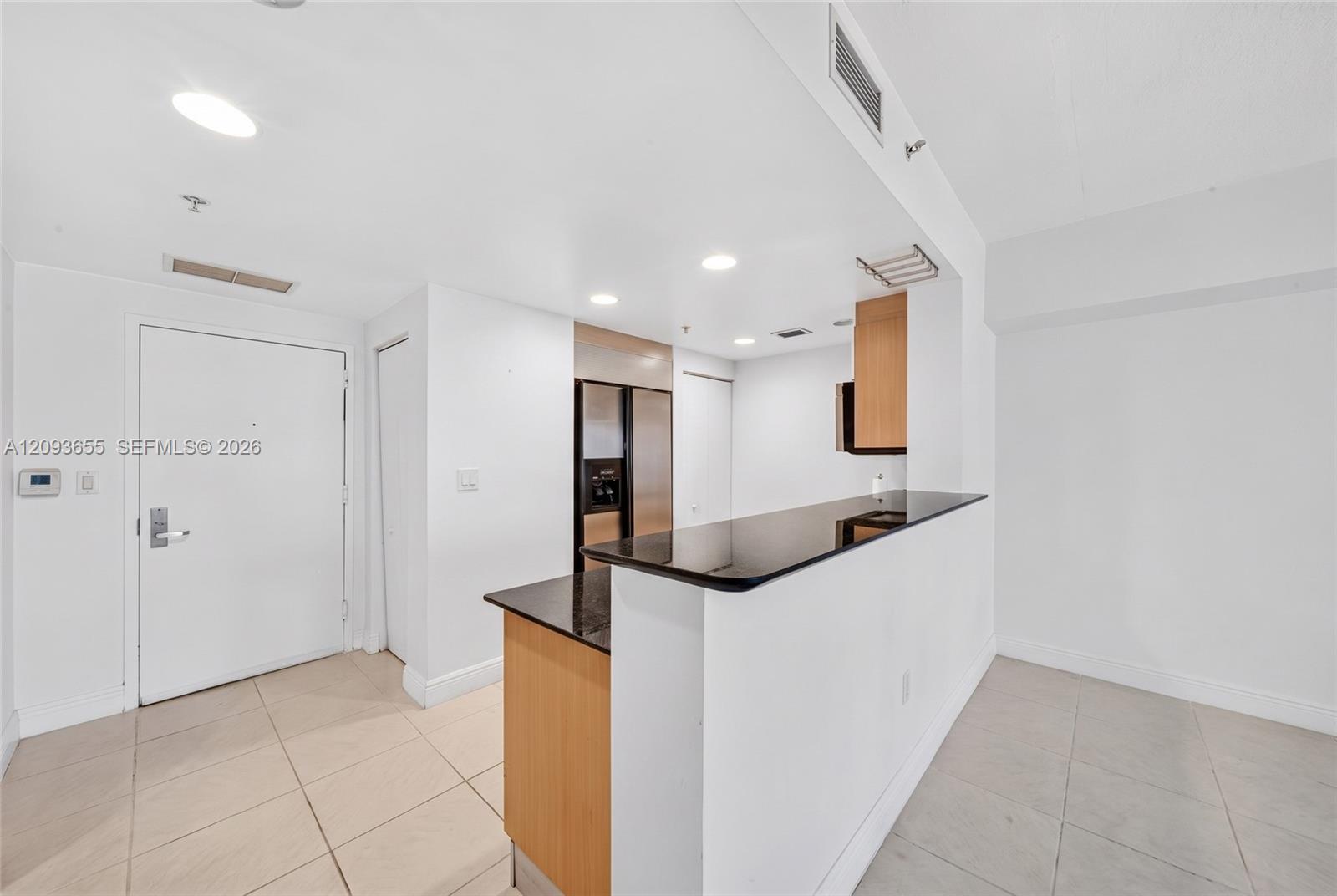 325 S Biscayne Boulevard 2320 Property Photo 10