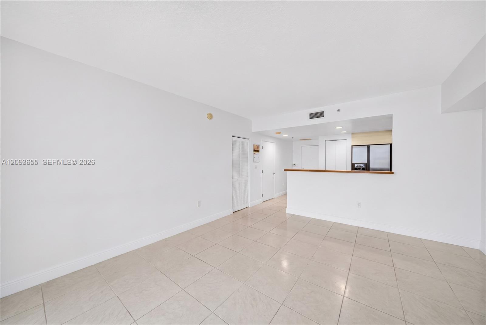 325 S Biscayne Boulevard 2320 Property Photo 14