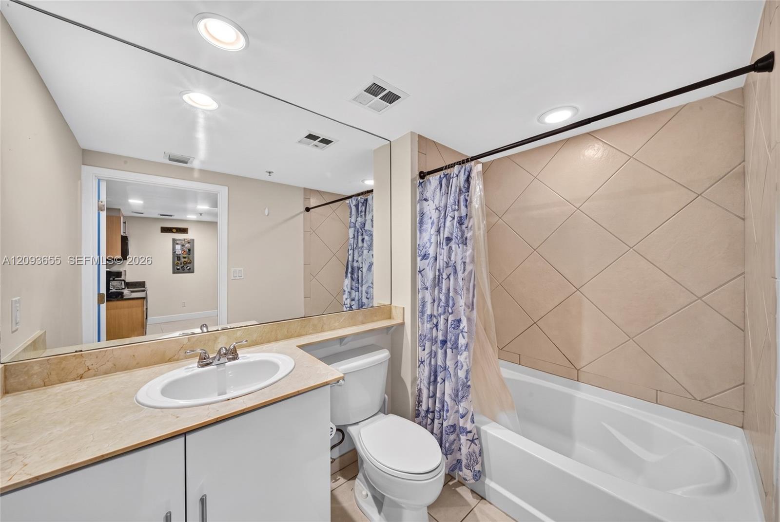 325 S Biscayne Boulevard 2320 Property Photo 21