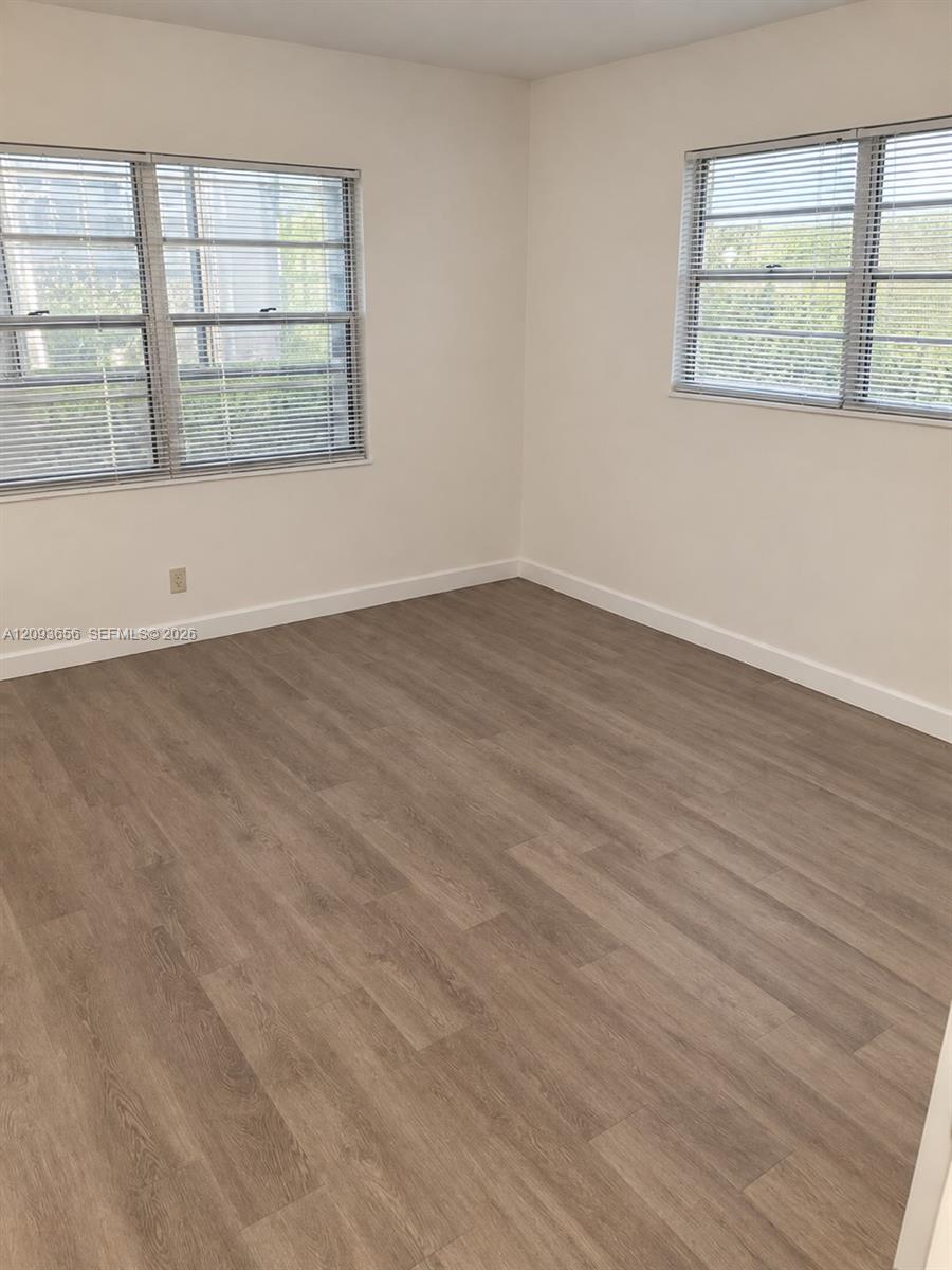 528 Mansfield M 528 Property Photo 8