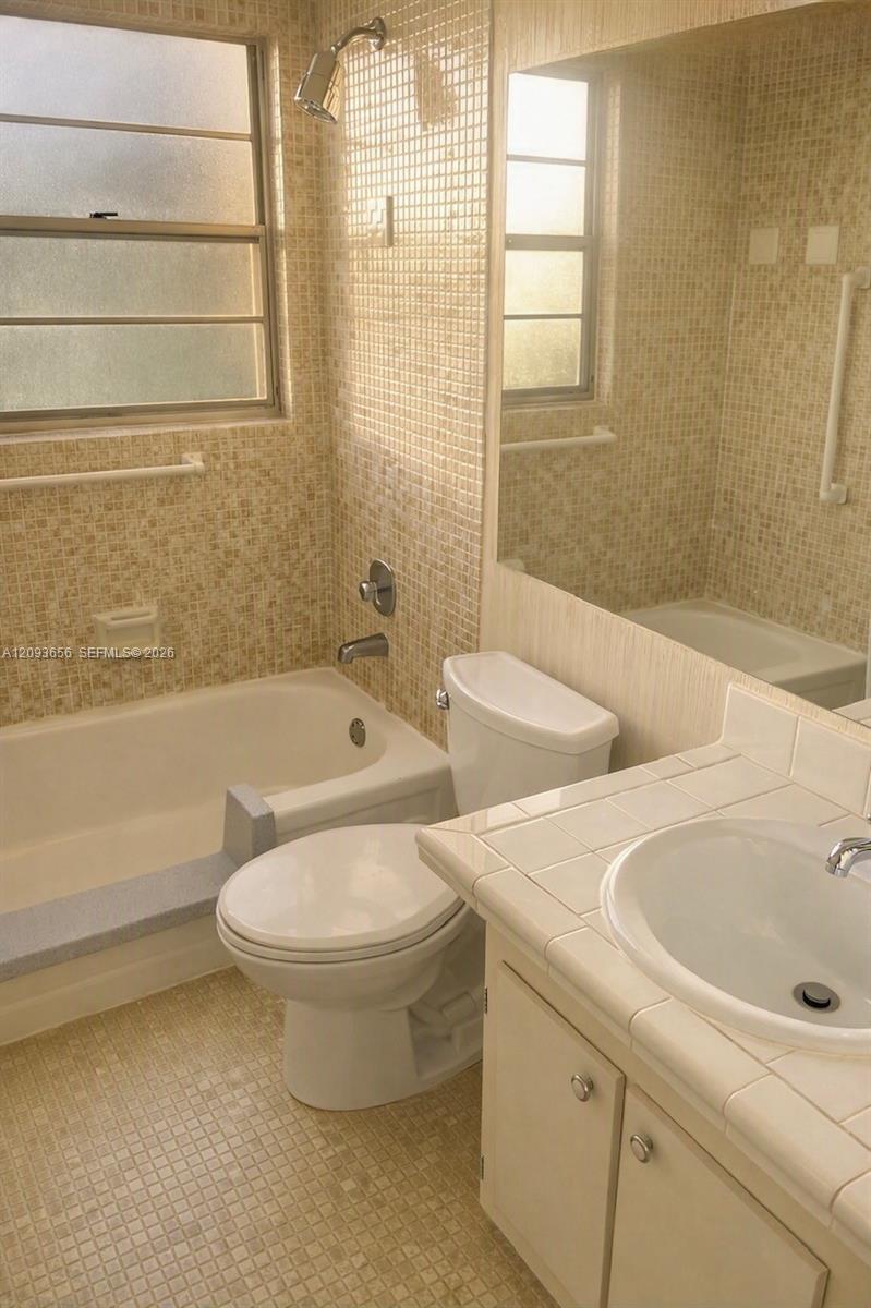 528 Mansfield M 528 Property Photo 16