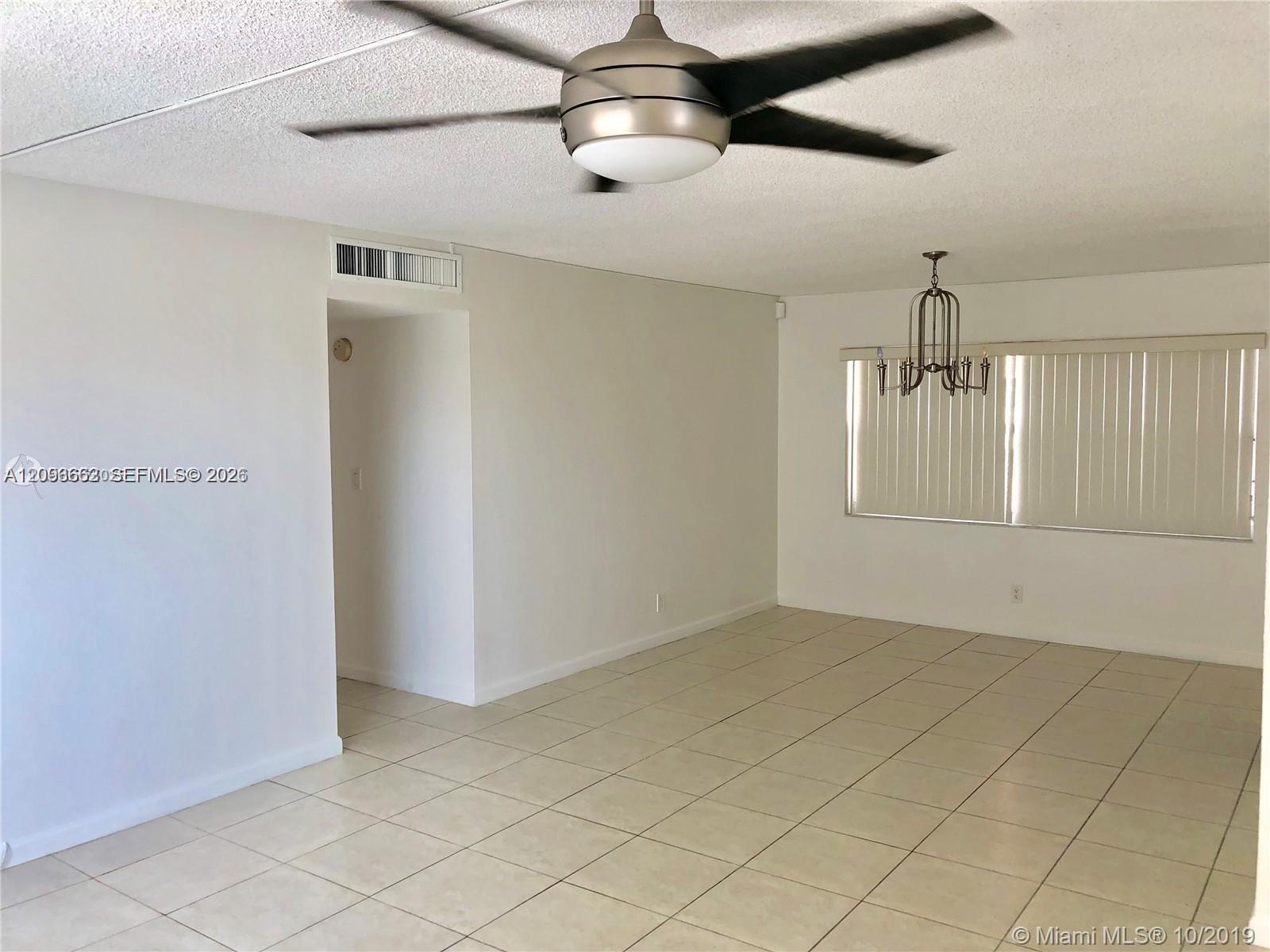 121 Golden Isles Drive 407 Property Photo 7