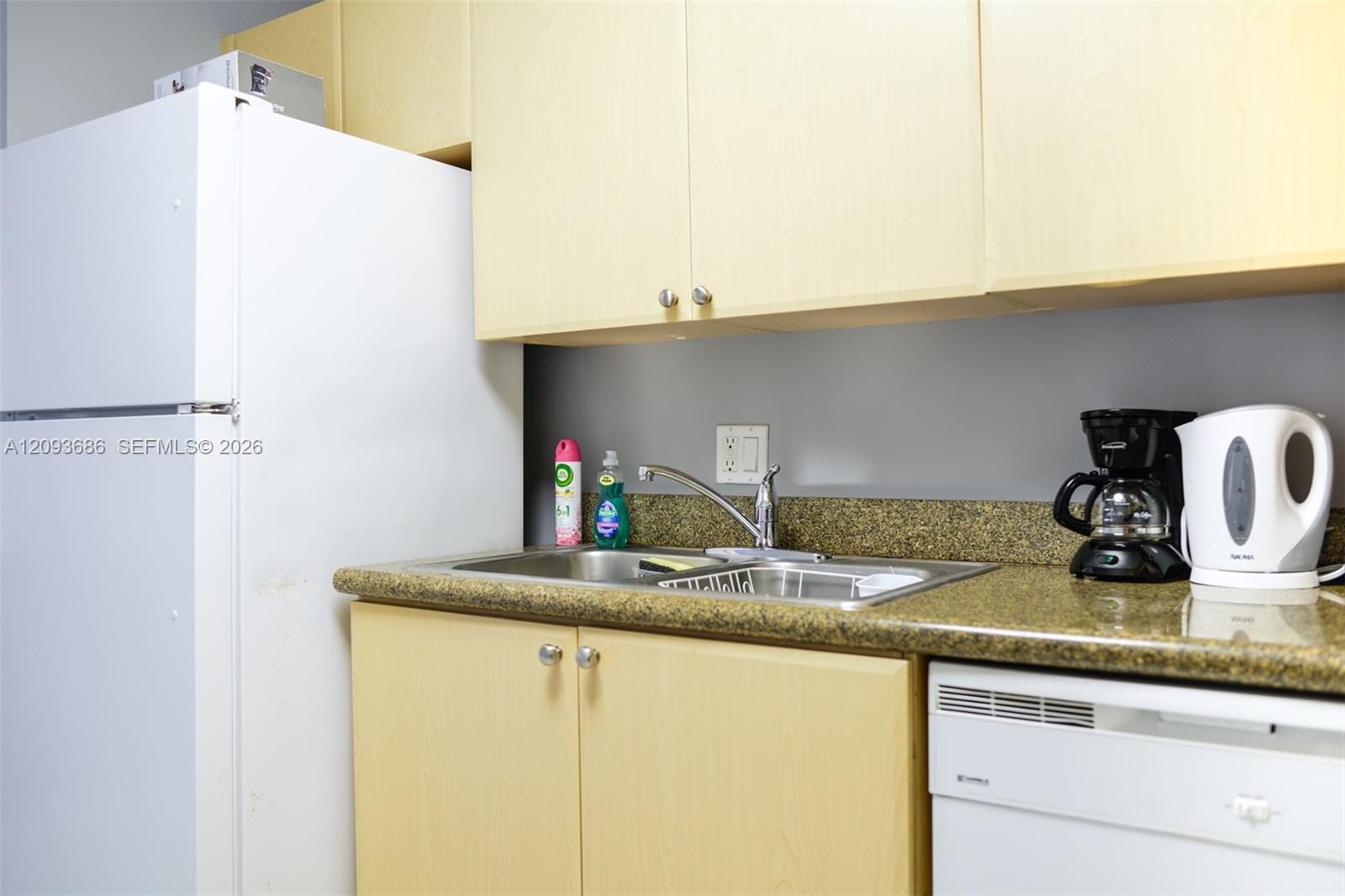 2280 Sw 32nd Avenue 213 Property Photo 22