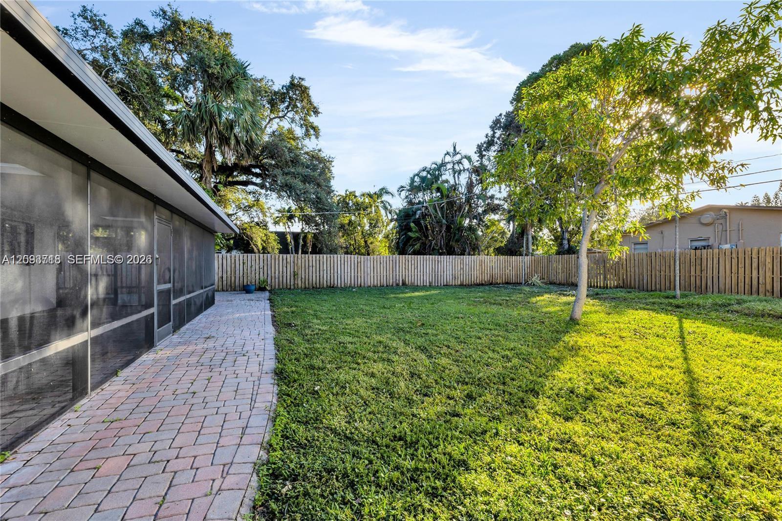 4837 Sw 28th Avenue Property Photo 40