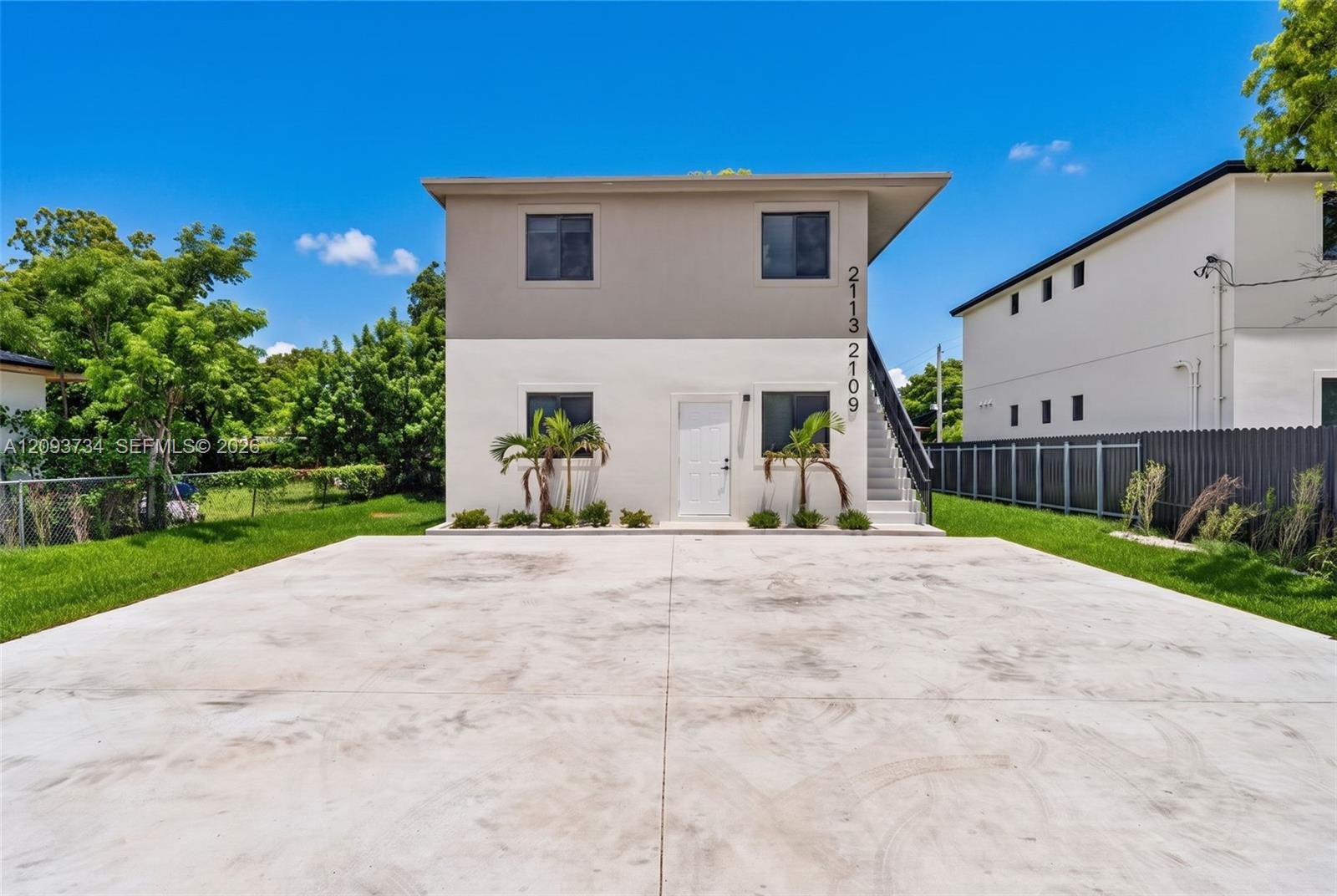 2109 Nw 65 Street Property Photo 1
